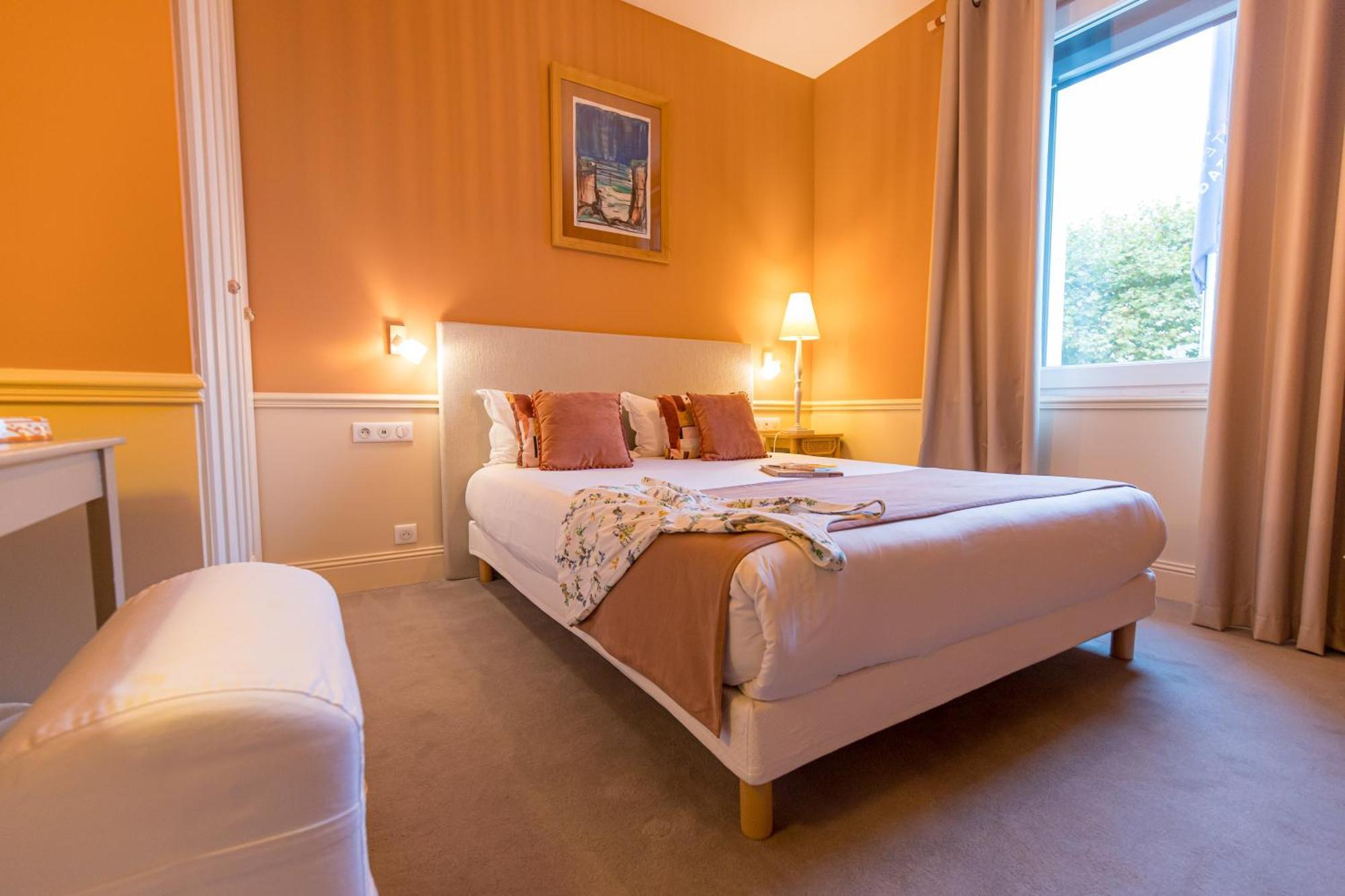 Hotel De Charme Le Sud Bretagne Pornichet Bagian luar foto