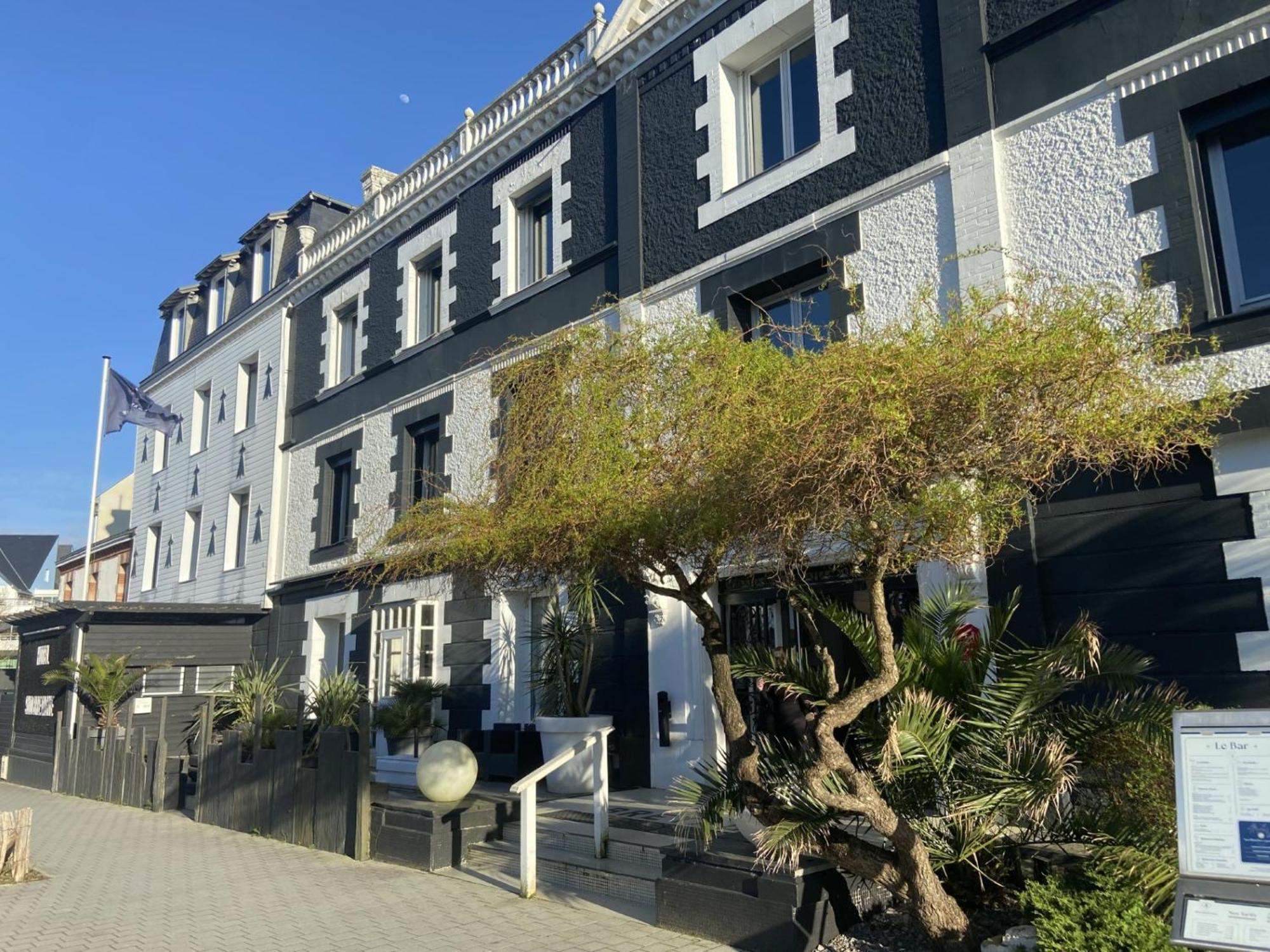 Hotel De Charme Le Sud Bretagne Pornichet Bagian luar foto